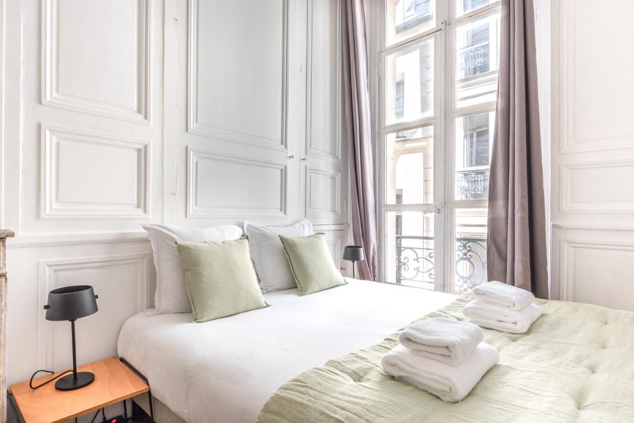 Outstanding Parisian Flat In Heart Of Center Appartamento